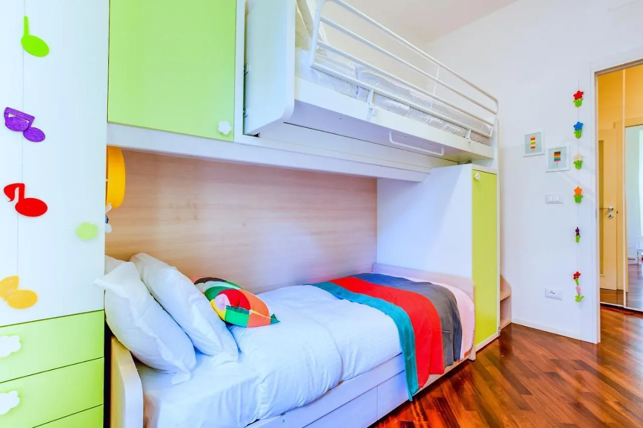 Apartment Casa Via Dacia Hotel Rome Italy